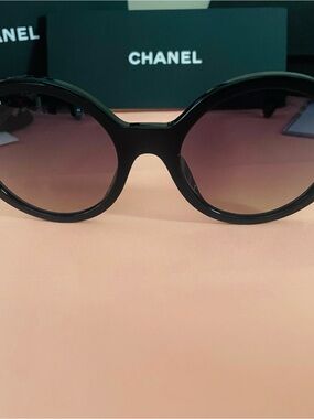 CHANEL Legacy model 5511-A polarized black sunglasses Original paperwork and COA